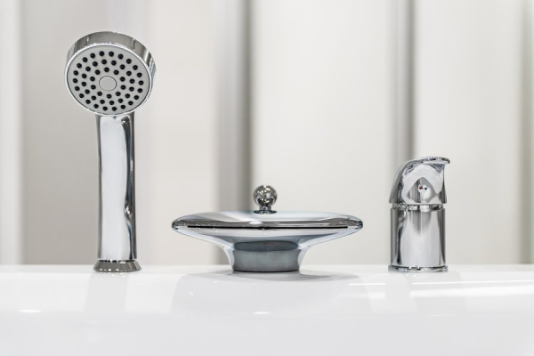 Ravak Rosa Смеситель врезной каскадный для ванн RS 025.00