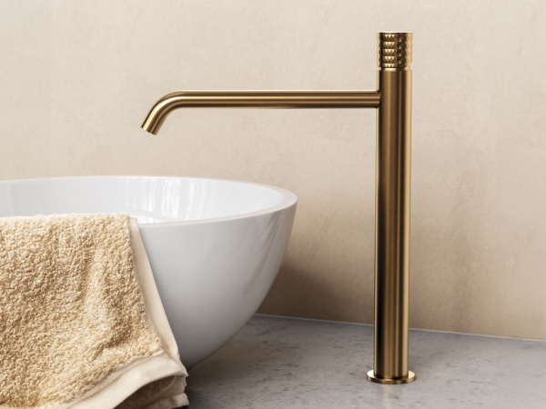 IO Helios Смеситель для раковины 220мм, медь