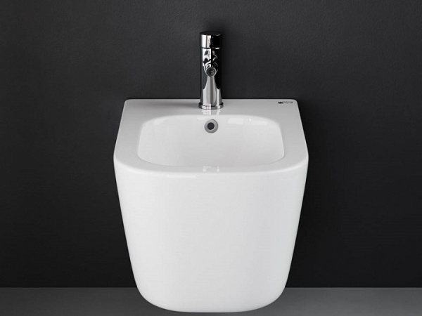 Ceramicanova Биде напольное New day, 1 отв под смеситель, с крепежом, комплекте донн. клапан с керам